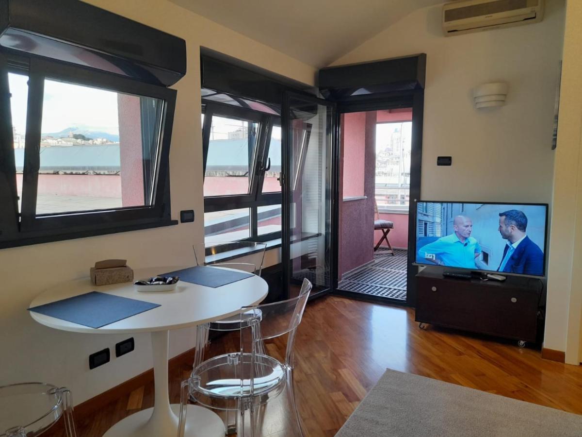 Bilocale Vista Mare Con Terrazzo-Porto Antico- Parcheggio Scontato Apartment Genova Exterior foto